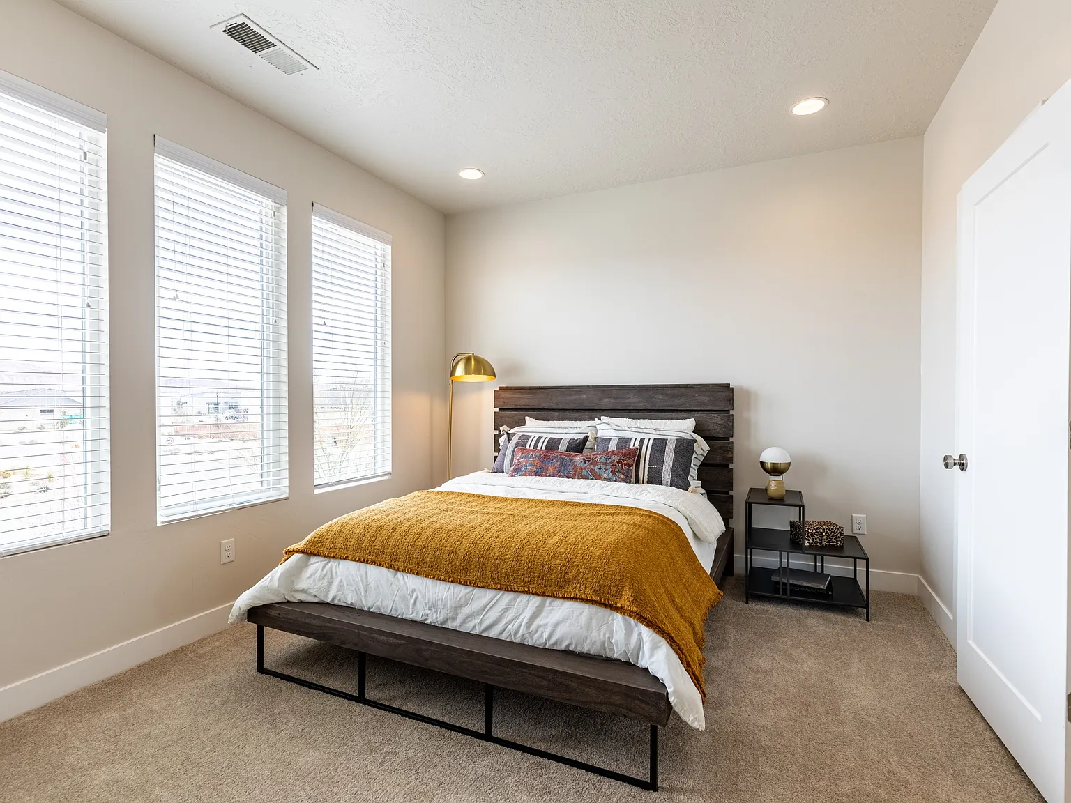 2707 East Gray Birch Drive (F-30) - 1 — Photo 3