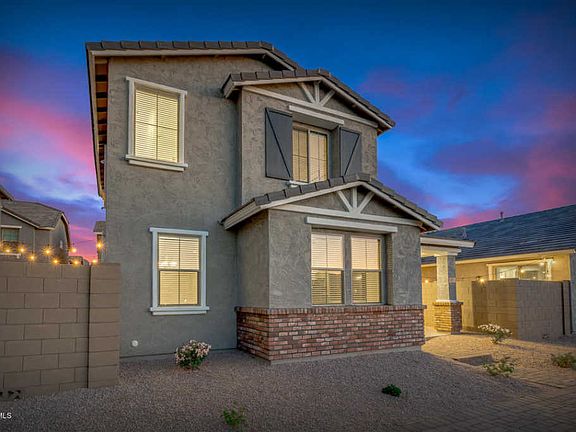 3rd image of 211 N 56th Pl