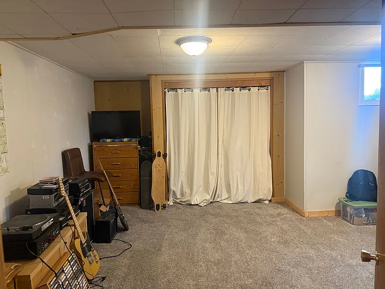 904 W Lamme St #2 — Photo 8