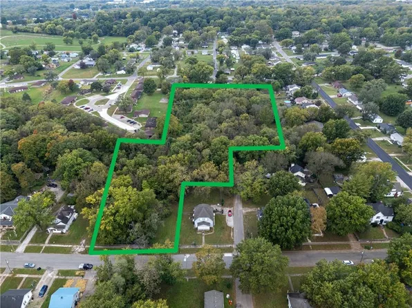 Venice Ave, Richmond, MO 64085