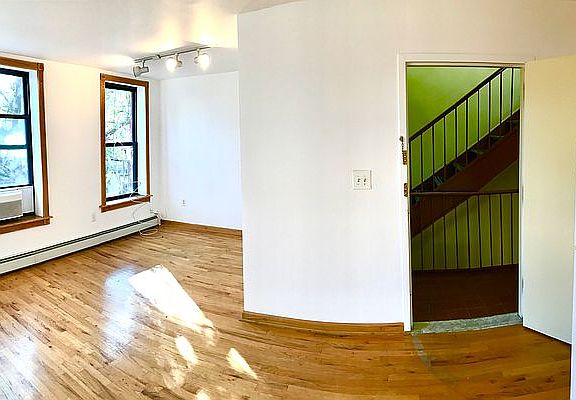 2nd image of 485 Atlantic Ave APT 3