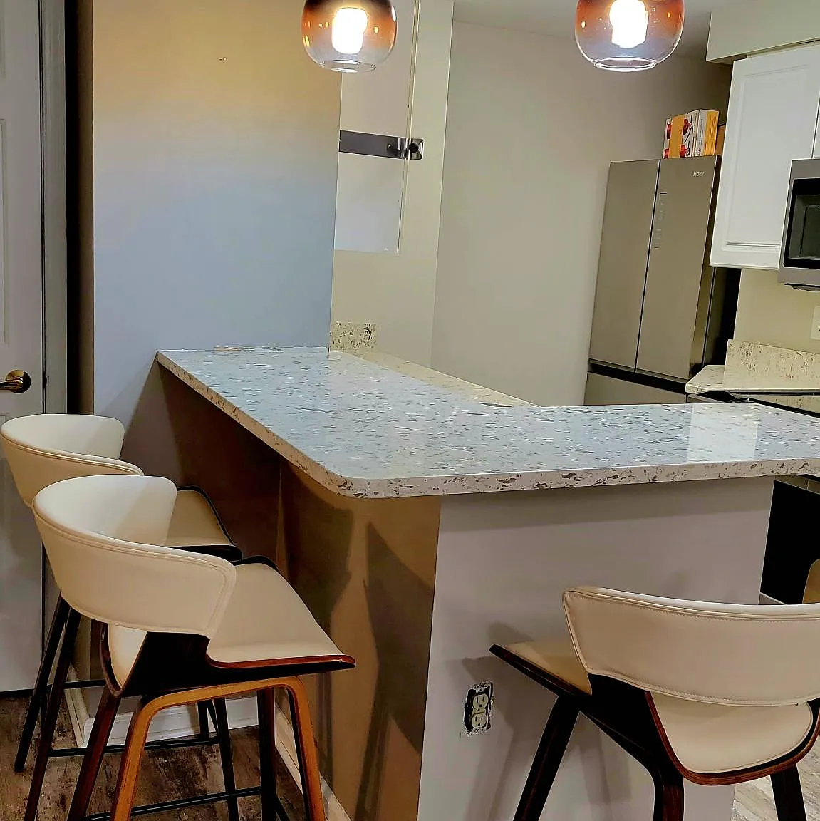 1 bed, 850 sqft, $3,250 — Photo 4