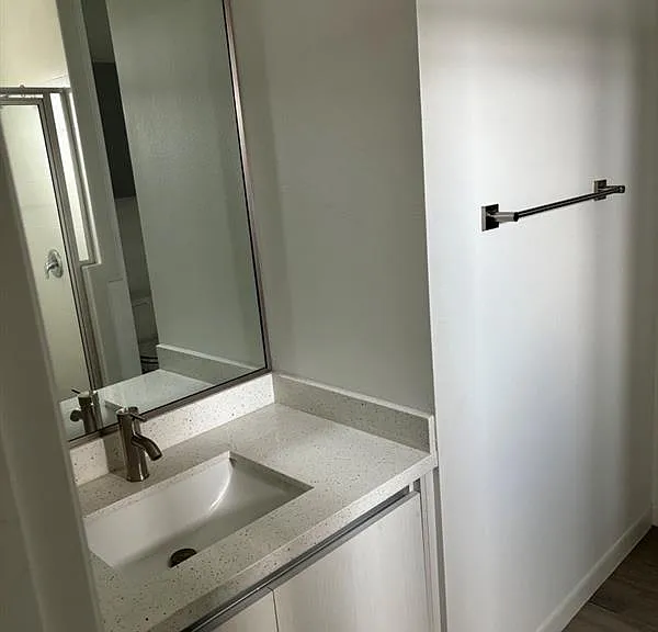 312 W Campeche Ave #4 — Photo 8