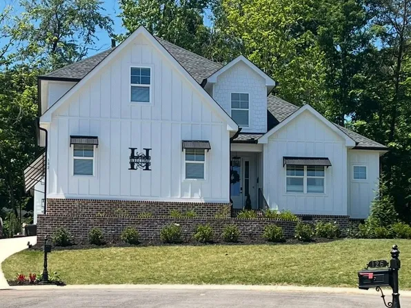 132 Opal Trl NW, Cleveland, TN 37312