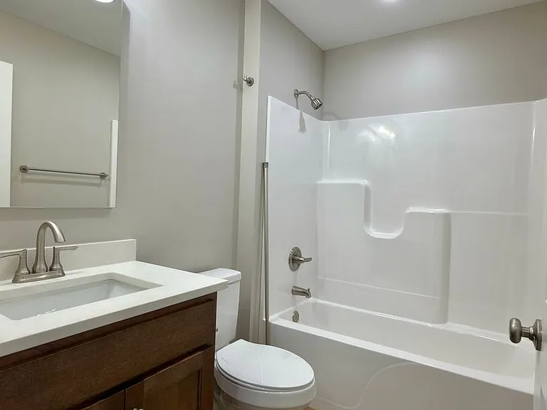 1805 Saint Michaels Ct — Photo 36