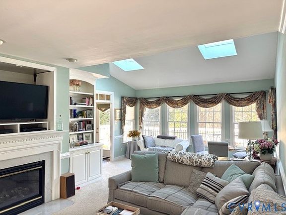 2nd image of 14307 Abbots Ridge Ct