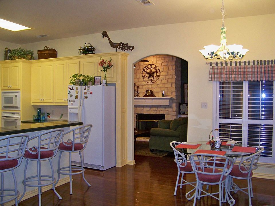 1st image of 5581 Greenview Ct