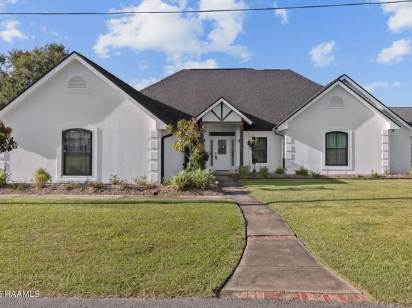 120 Greenfarm Rd, Lafayette, LA 70508