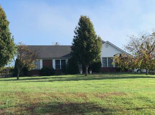 207 Stephanie Ave, Taylorsville, KY 40071