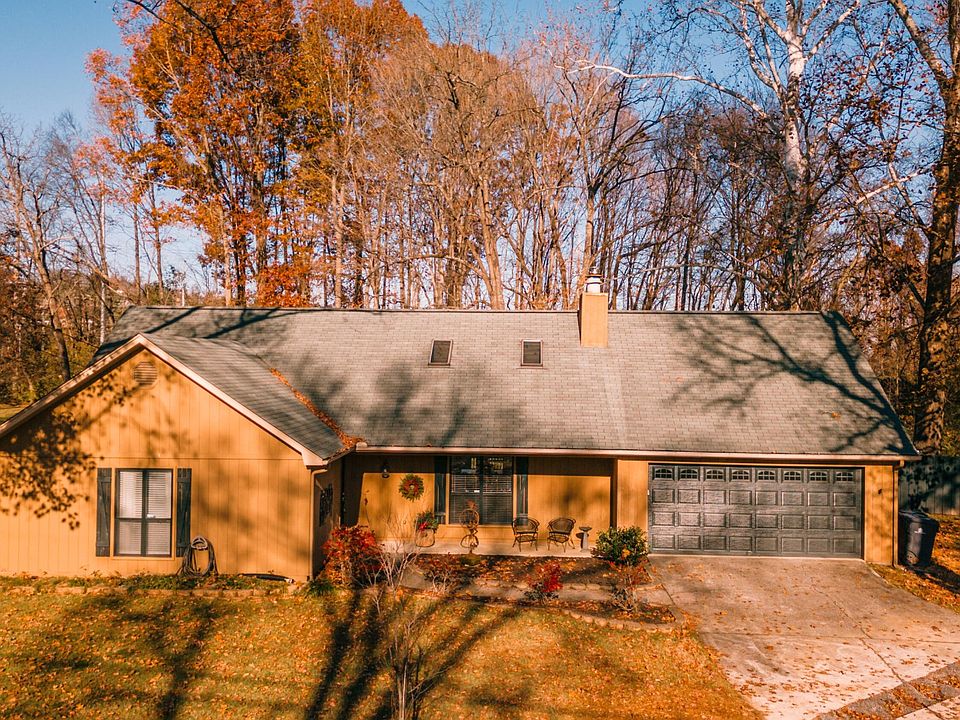 1st image of 7013 Yorkshire Dr