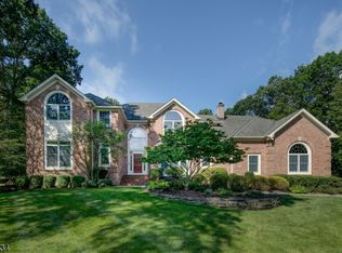 7 Compton Way, Bridgewater, NJ 08807