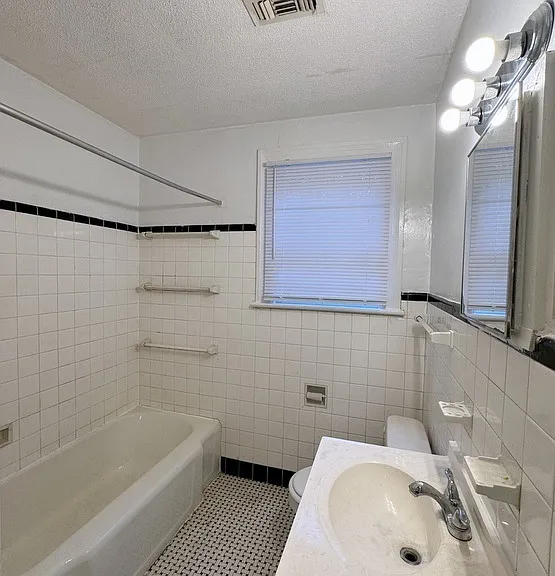 600 Federal Dr — Photo 10
