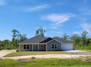 11197 Lanes Bridge Rd, Jesup, GA 31545