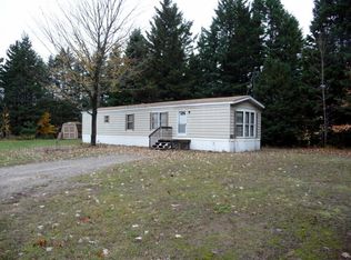 1560 Indian Trail Rd, Cheboygan, MI 49721