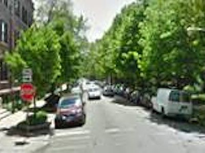 1st image of 5205 S Woodlawn Ave APT 1