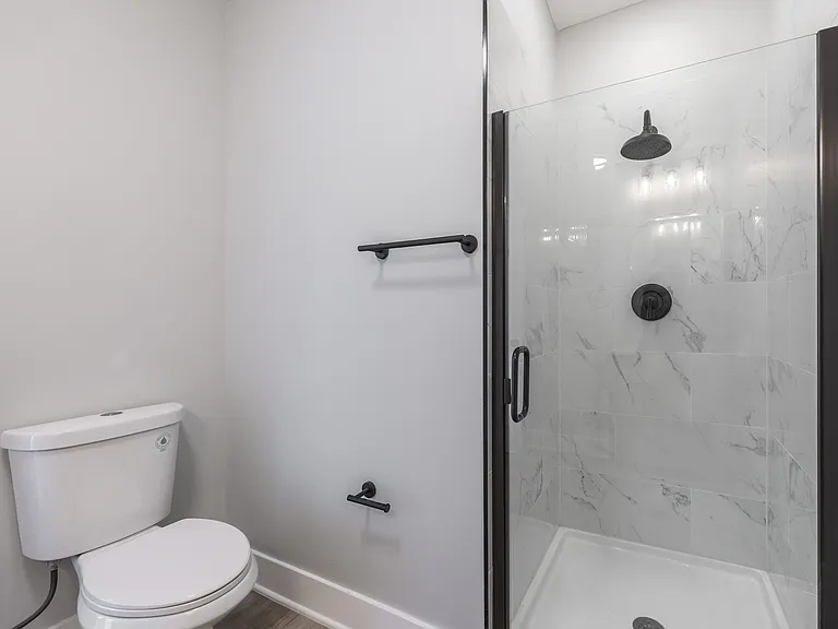 6148 N Francisco Ave — Photo 34