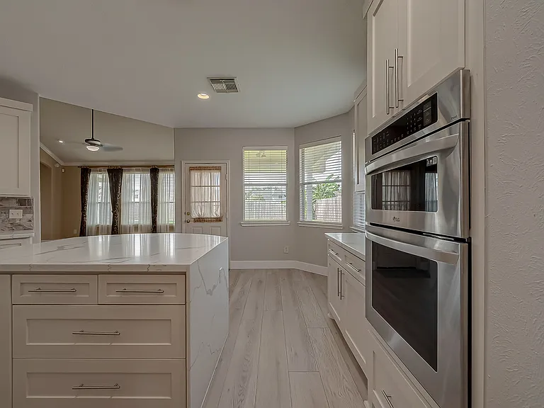 14026 Shamrock Park Ln — Photo 17