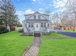 30 Wilson Ave, Middle Island, NY 11953