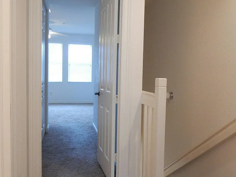 660 Amador Ln #7 — Photo 11