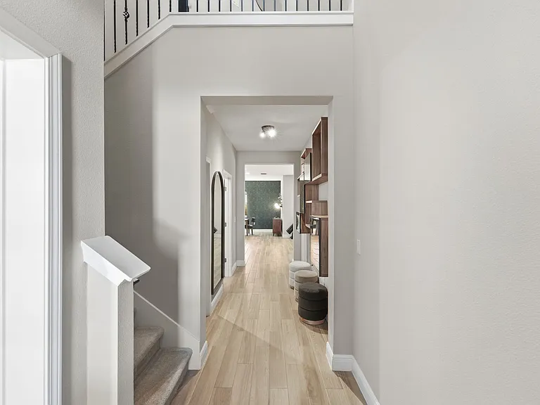729 Brackenberry St — Photo 5