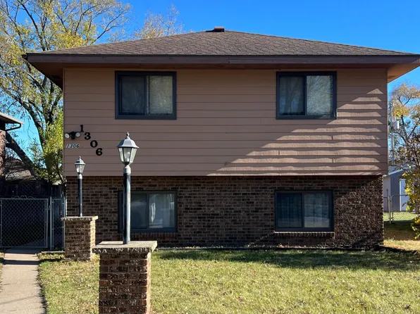 1306 10th Ave S, Saint Cloud, MN 56301
