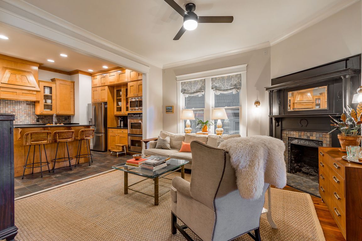 next background image