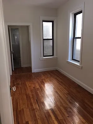 Rented by Urban Real Estate Property Group Inc | media 16