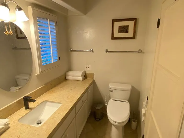 Huntington Cir — Photo 11