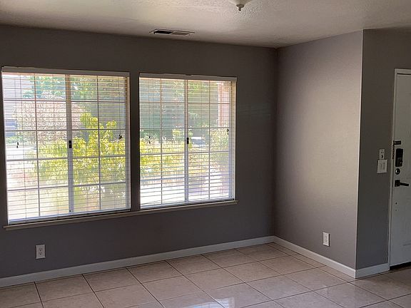 2nd image of 2605 Canyon Creek Dr