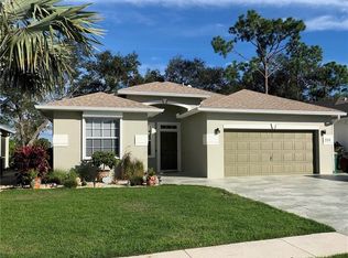 204 Stanhope Cir, Naples, FL 34104