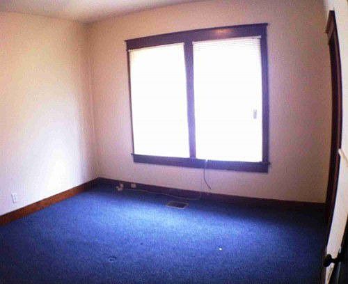 5th image of 1810 Queen City Ave