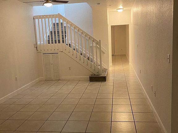 4th image of 17710 NW 73rd Ave APT 201