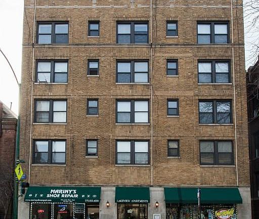 2nd image of 711 W Belmont Ave APT 509