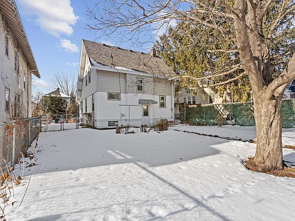 2nd image of 3637 Bloomington Ave