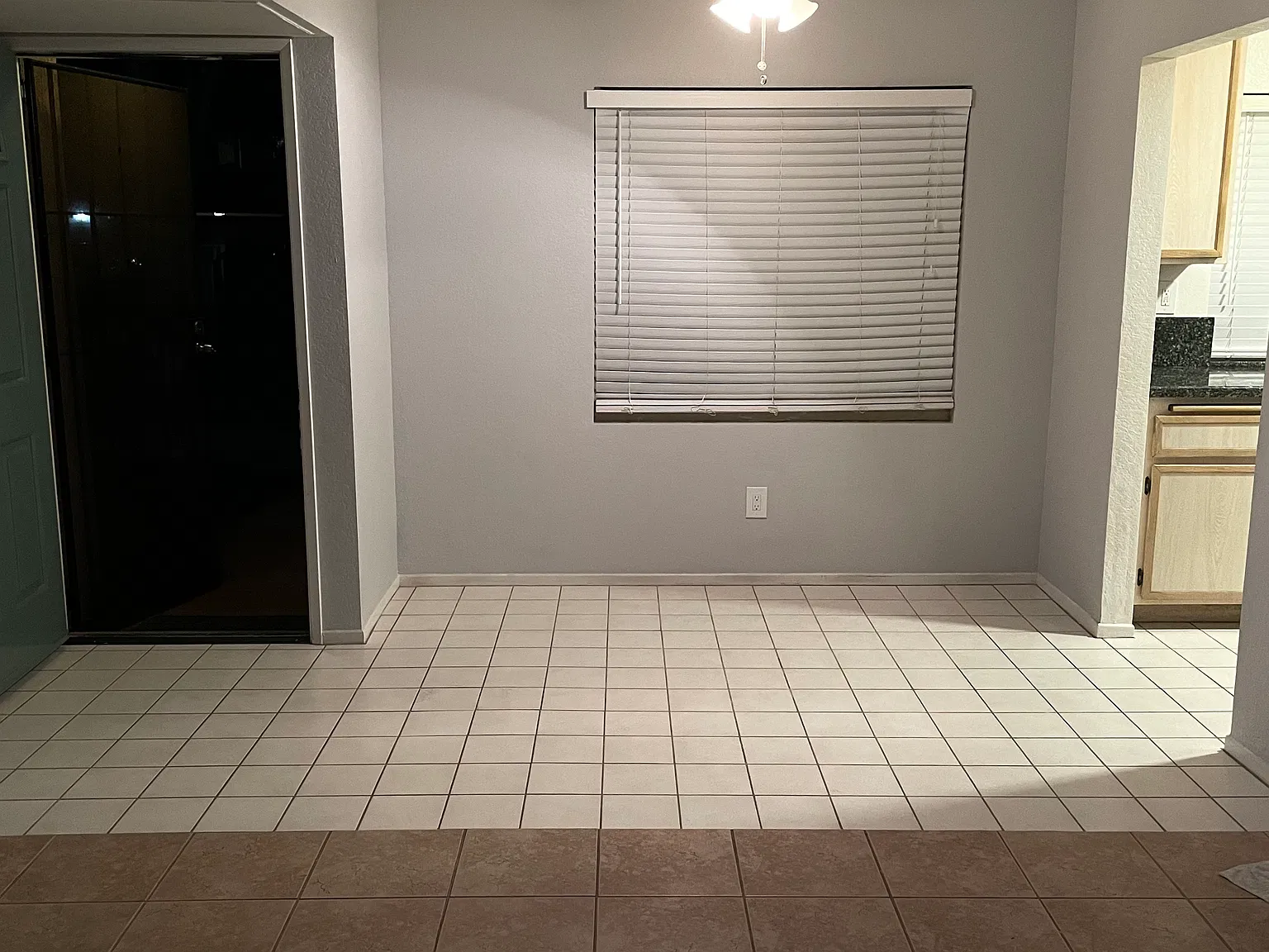 2 bed, 920 sqft, $3,000 — Photo 1