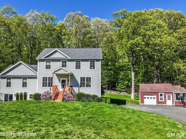44 Aunt Pattys Lane West, Bethel, CT 06801
