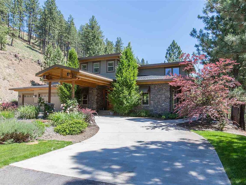 1st image of 5904 S Blackwood Ct