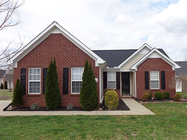 1st image of 1828 Saint Andrews Dr