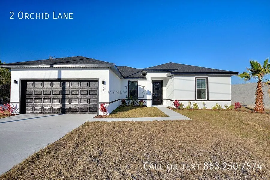 Deposit-Free! Modern, energy efficient home with ALL of the upgrades! Poinciana, FL — Photo 1