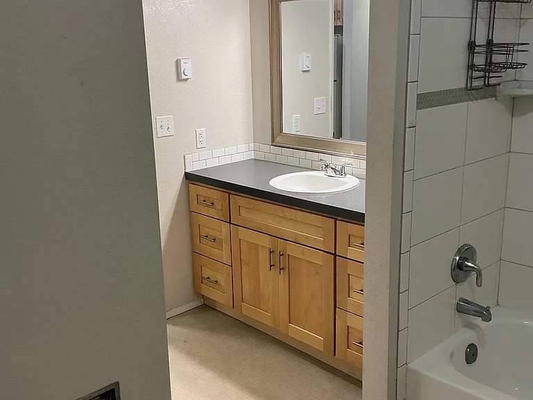 4410 NW Wedgewood Ln #3 — Photo 10