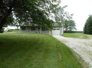 15769 E 2550 North Rd, Hudson, IL 61748