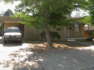 713 Adams St SE, Albuquerque, NM 87108