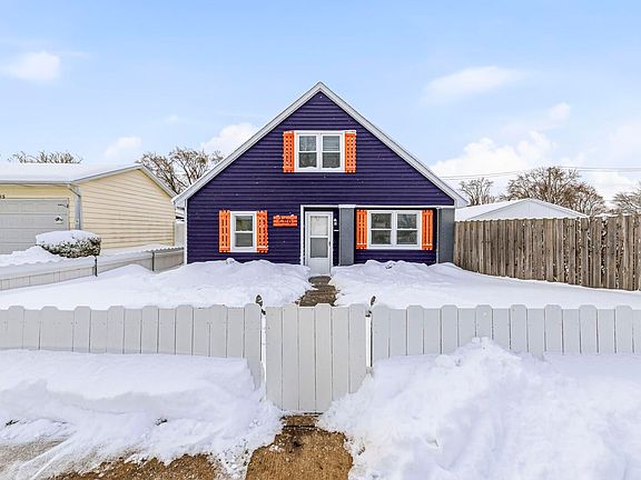 3rd image of 209 E Borley Ave