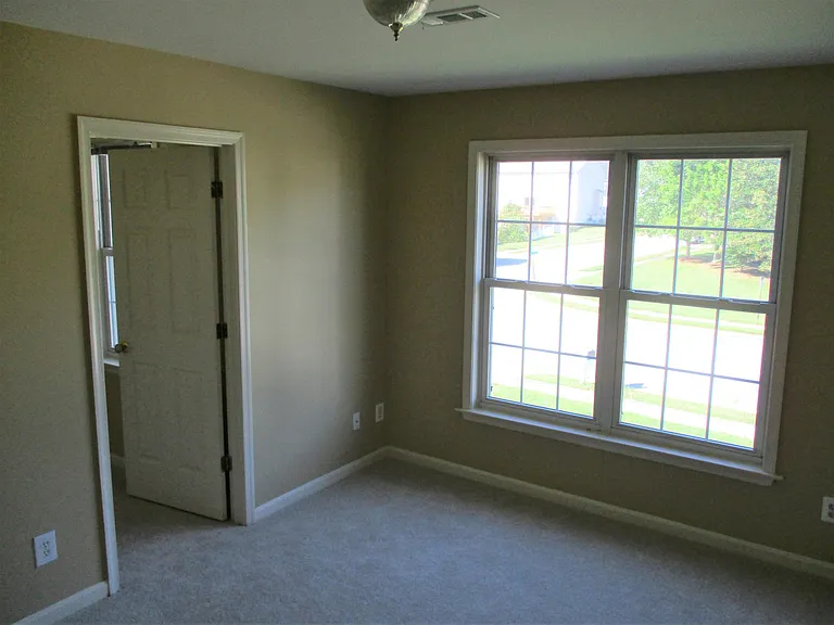 11102 Spring Meadow Blvd — Photo 23