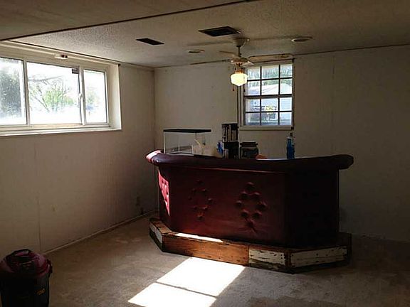 4th image of 5714 Suburban Dr