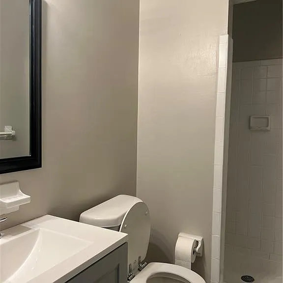 4748 Greenlaw Dr — Photo 21