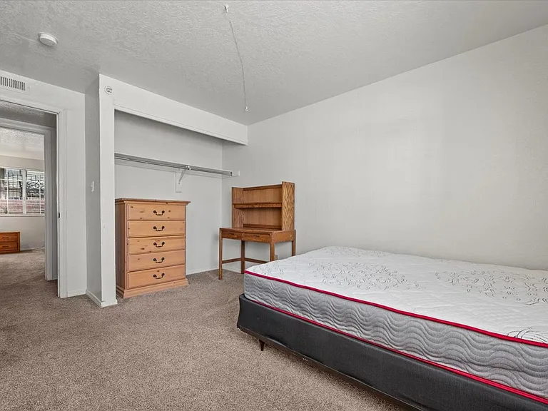 724 W 1720 N #103 — Photo 22