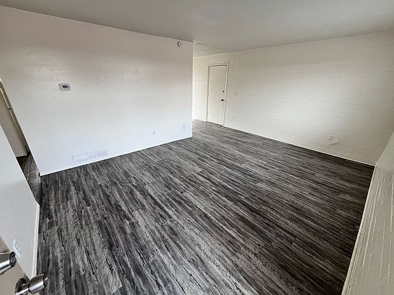 2nd image of 3025 N Los Altos Ave #Wi3025-b