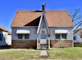 636 State St, Dupo, IL 62239