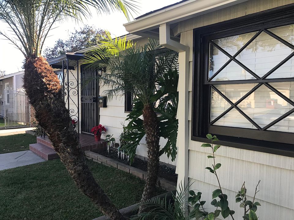 1st image of 9414 Loch Avon Dr